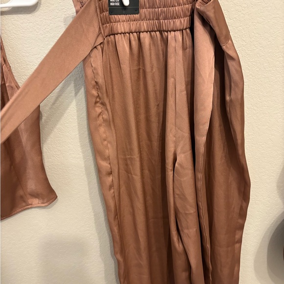 Express Mauve Women's Jumpsuit - Picture 4 of 6